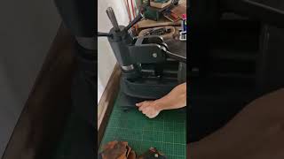 Manual Rotary Head Cutting Press