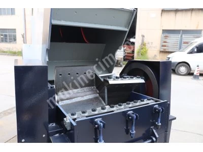 Plastik Kırma Makinası
