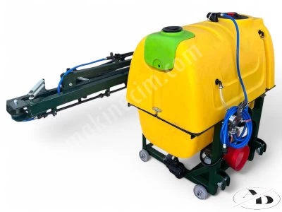 600 Lt Asılır Tip İlaçlama Makinesi