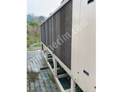 York Vidalı Chiller Soğutma Grubu 625 Kw