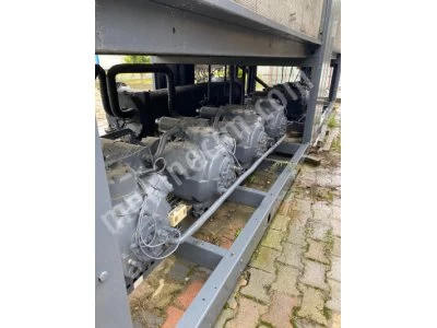 Carrier Pistonlu Chiller Soğutma Grubu 800 Kw