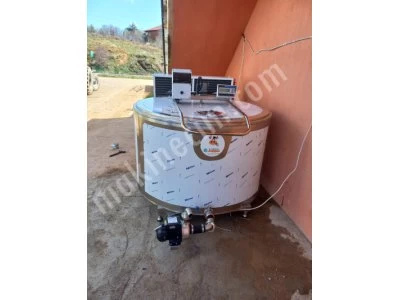 Milk Cooling Tank 1000 Kg Laser Rolbont