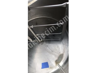 1.8 Ton Kapasiteli (1800 Kg) Paslanmaz Çikolata Stok Tankı - 3 Cidarlı ve İzolasyonlu
