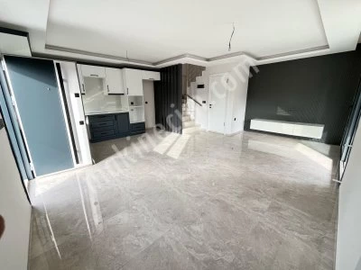 Doğanbey'de Satılık 3+1 Sıfır Lüks Yapılı Köşe Villa