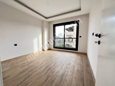 Doğanbey'de Satılık 3+1 Sıfır Lüks Yapılı Köşe Villa