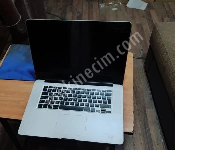 Apple 15 2015 2,0 Ghz 8 Gb Rem 256 Gb Ssd 1,5Gb Ekran Kartı