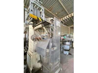 Dikey Dolum Paketleme - Jelibon , Lokum , Yumuşak Şeker , Çakıl Taşı Çikolata