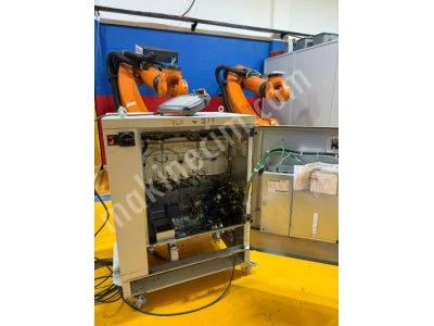 Kuka Robot Kr30 Krc4 2014 Model Erişim Kapasitesi:2000Mm  Taşıma Kapasitesi: 30Kg