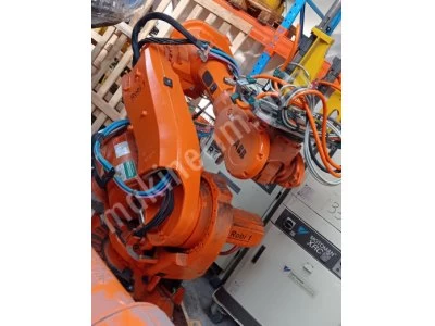 Abb Robot Irb6600-180/2.55 2009 Model
