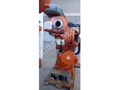 Abb Robot Irb6640-235/2.55 2013 Model