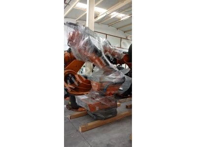 Abb Robot Irb6650-200/2.75 2004 Model