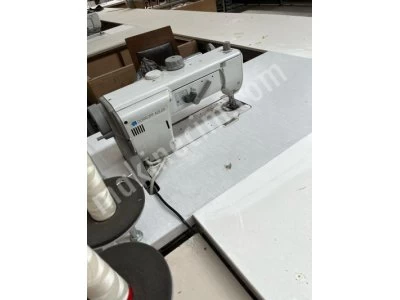Dürkopp Adler Marka 667Model Elektronik İp Kesmeli Tek İğne Çift Papuç Deri ve Döşeme Dikiş Makinesi