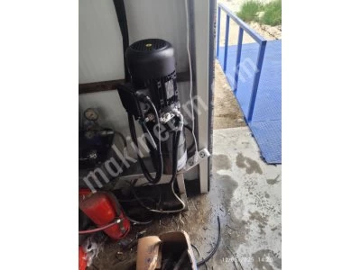 Tır Yükleme Rampası