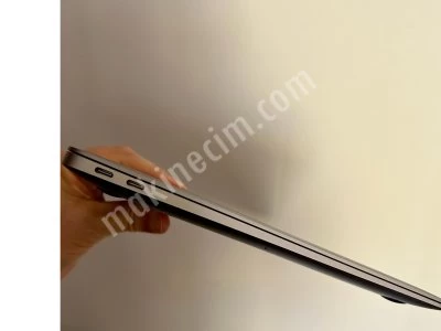 Macbook Air 2020 Retina13’ Intel Core I3 (12.Nesil)
