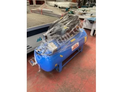 500 Lt Kompresör 7.5 Kw 10 Hp 3 Pistonlu Termik Şartelli