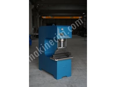 Hidrolik C Pres / Özkrom Ekora-30 / 30 Ton