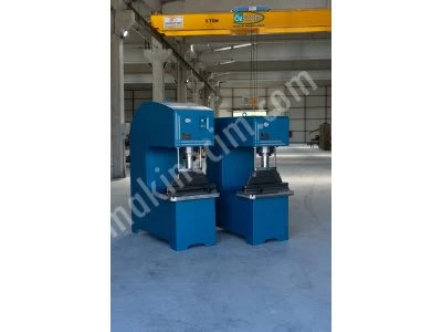 Hydraulic C Press / Özkrom Ch-30 / 30 Tons