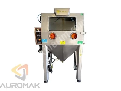Wet Sandblasting Machine