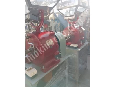 40 Lık Kahve Degirmeni Çok Az Kullanılmış Sıfır Gibi
