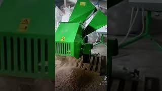 T5 Ağaç / Budak Öğütücü