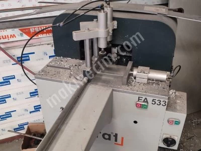 Kaban Marka Çift Kafa Kesme Makinesi