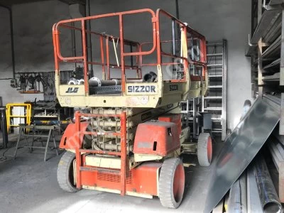 12 Mt Çalışma Yüksekliği Jlg Marka 3369 Serisi Akülü Menlift