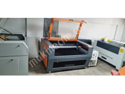 Lazer Kesme Makinesi 130X90Cm 100-120W Tüplü