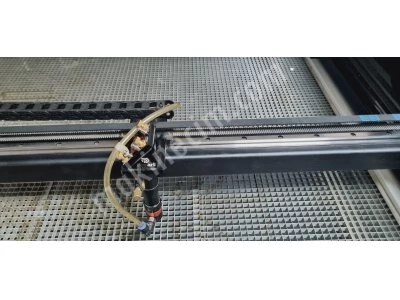 160X100Cm Lazer Kesim Makinesi 130-150W Tuplu