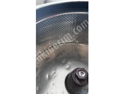 Satılık Santrifuj Sıkma Makinesi - Çalışır Durumu İyi