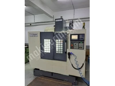 Akira Seiki Vf3 Mitsubishi M70 Cnc Vertical Machining Center