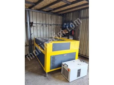 Lazer Kesim Makinası 130X90Cm 100-120W Tüplü
