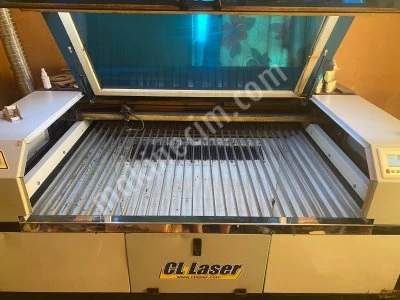 135X100 150Watt Co2 Lazer Kesim Ve Kazıma Makinesi