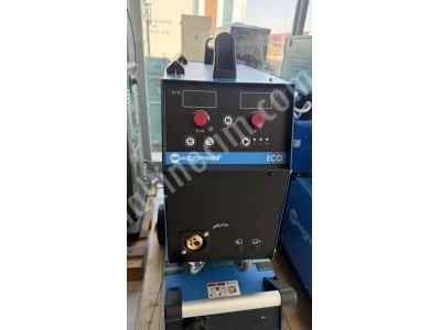 Operates With 3-Phase 400V-50/60 Hz Mains Voltage and Generators