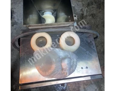 Dough Cutting Machine