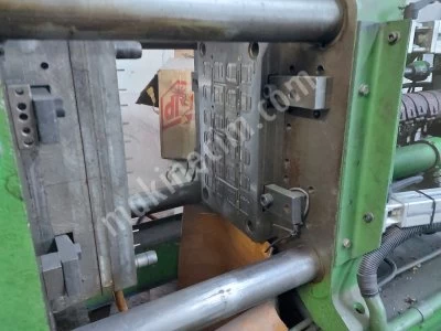 Urgent Sale: 260 Gr Kuasy German Origin Plastic Injection Machine