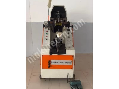 Heel Closing Machine