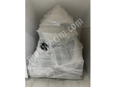 2004 Model Marmak Makine Ve 14 ‘ Lü Terazi Temiz Paketleme Makinesi