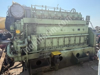 Sulzer 8 S 20 Marine Engines