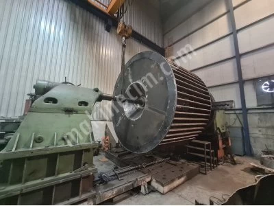 2.5M Chuck Diameter Lathe
