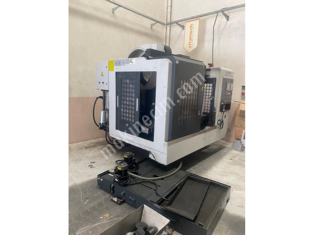 Feeler Marka Cnc Dikey İşleme Merkezi 2013 Model