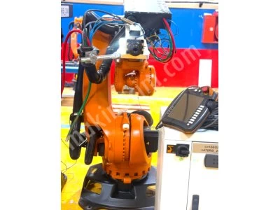 Kuka Robot Krc4 Papel-Ahşap Kesim Mühendislik Uygulamaları