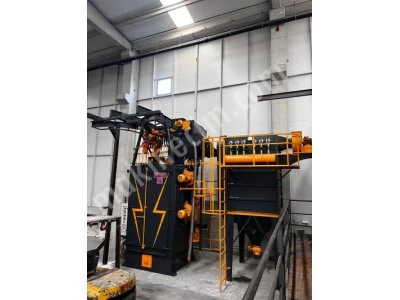 Döküm Motor Blokları İçin Kumlama Makinesi