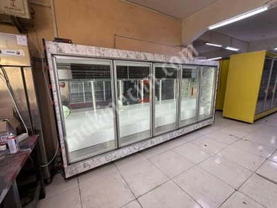 Çiçek Dolabı