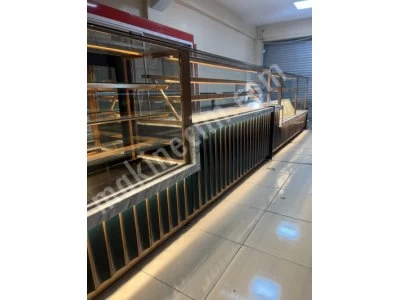 Pastane Pasta Kuru Pasta Ekler Meze Simit Poğaça Böreklik Dolabı