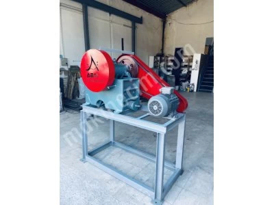 30 Luk Çeneli Kırıcı