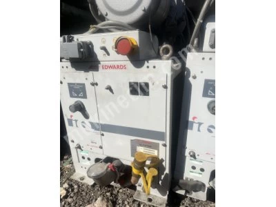 Vakum Pompası Ön Üç Ön