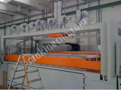 Geıss T9 Vacuum Thermoforming Machine — 4000×2000 Mm