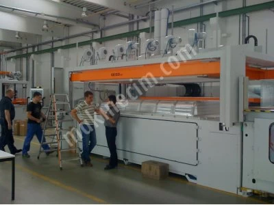 Geıss T9 Vacuum Thermoforming Machine — 4000×2000 Mm