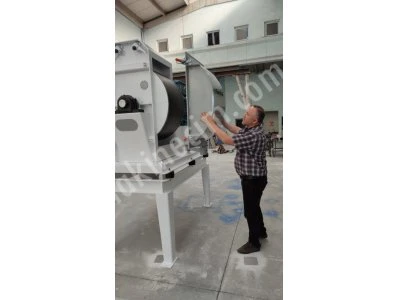 Hammer Mill Grinding Machine