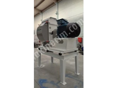 Hammer Mill Grinding Machine